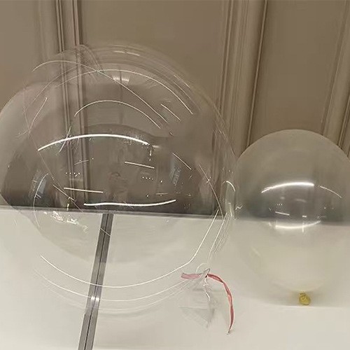 라텍스 풍선 대 보보 풍선: 어느 것이 더 낫습니까?